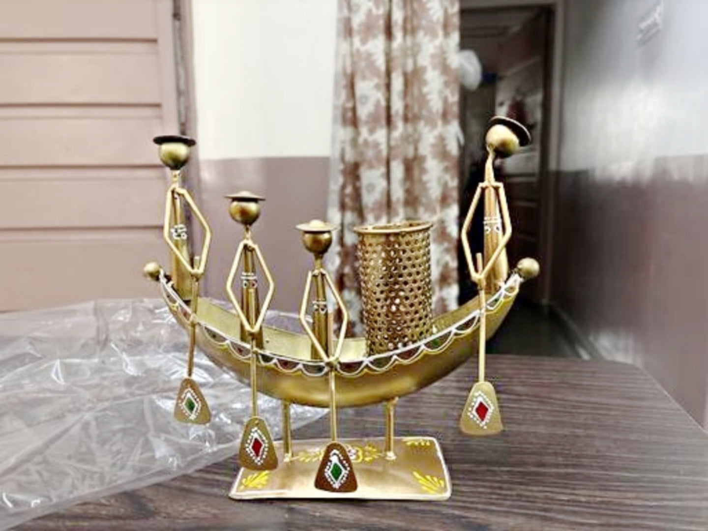 Metal long Kereala boat Home showpiece