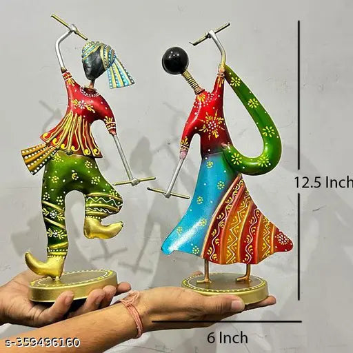 Iron Dancing couple Playing Garba Dandiya Set Of Two Showpiece